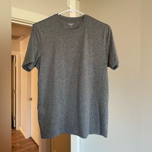 Men’s active tee